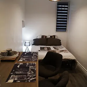 https://studio-centre-d-aix.aixenprovencehotels.org